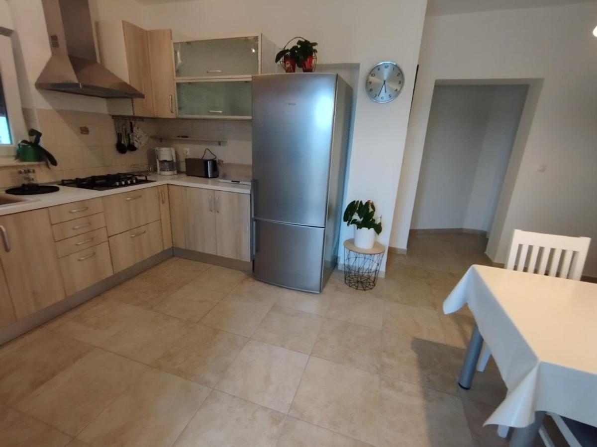 Apartmani Lucica Jezera Exterior photo
