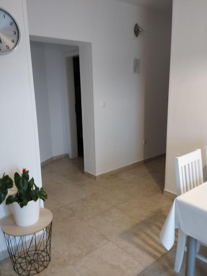 Apartmani Lucica Jezera Exterior photo